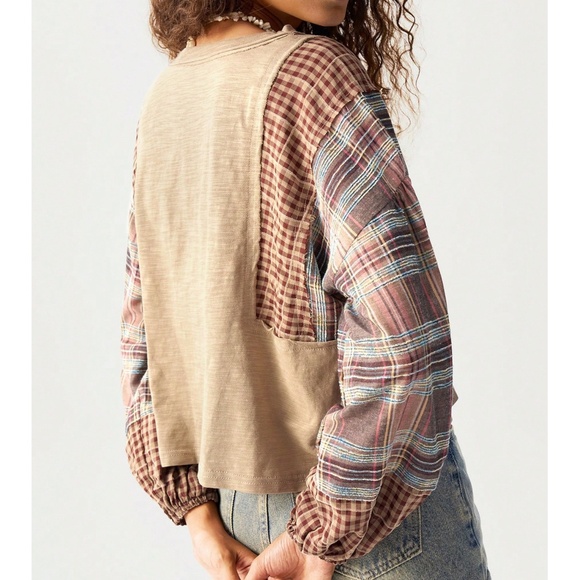 Cozy Plaid Print color Block Oversized Top - Picture 2 of 8